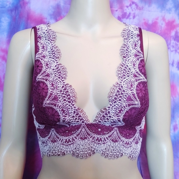 Victoria's Secret Tops - NWT Victoria's Secret Lace Bralette: Small